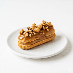 Eclair Noix de Cajou au Caramel Beurre Salé