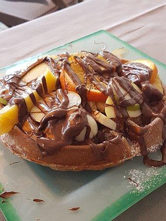 Chocolate Fruit Waffle