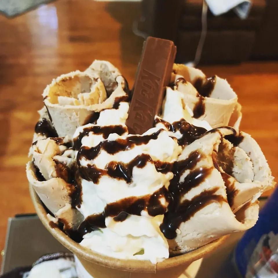KitKat Ice Roll
