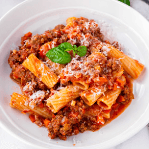 Rigatoni Bolognaise