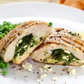 Poitrines De Poulet Farcies Aux Chevrettes, Épinards Et Ricotta
