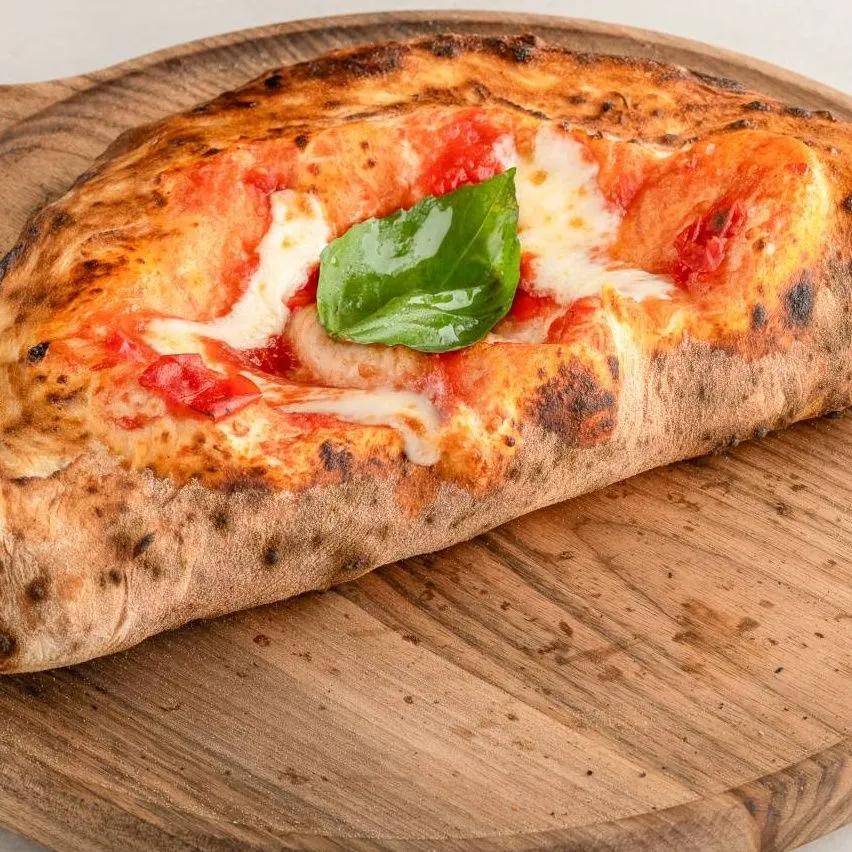 Pizza Calzone Pecheur