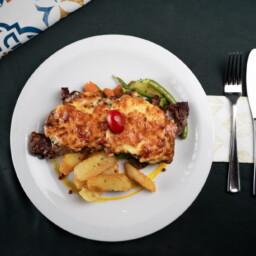 Entrecôte Gratinée aux Trois Fromages