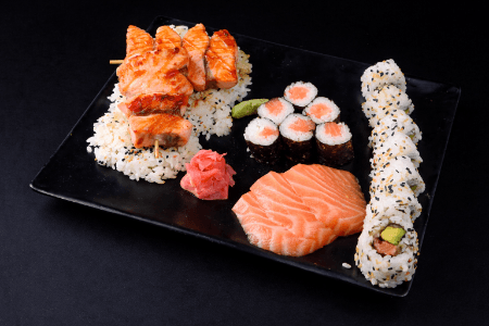 Original Salmon 21 pcs (1 salade de choux offerte)