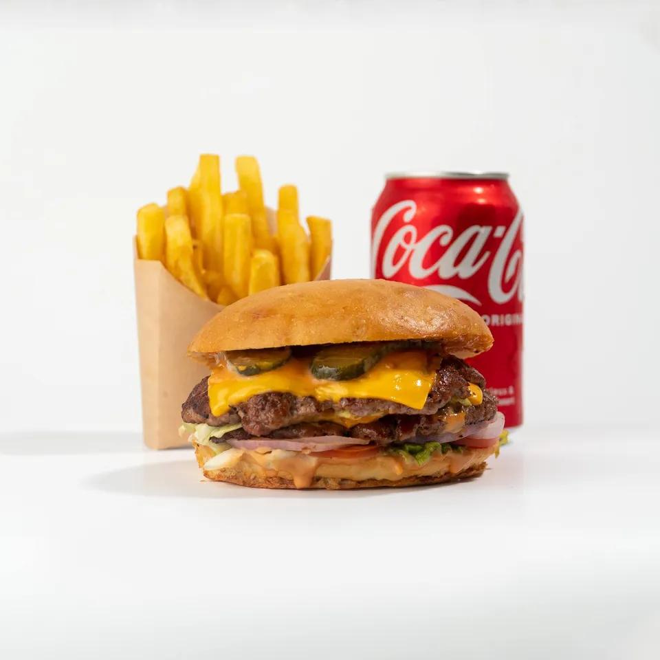 Menu Triple Cheese Burger
