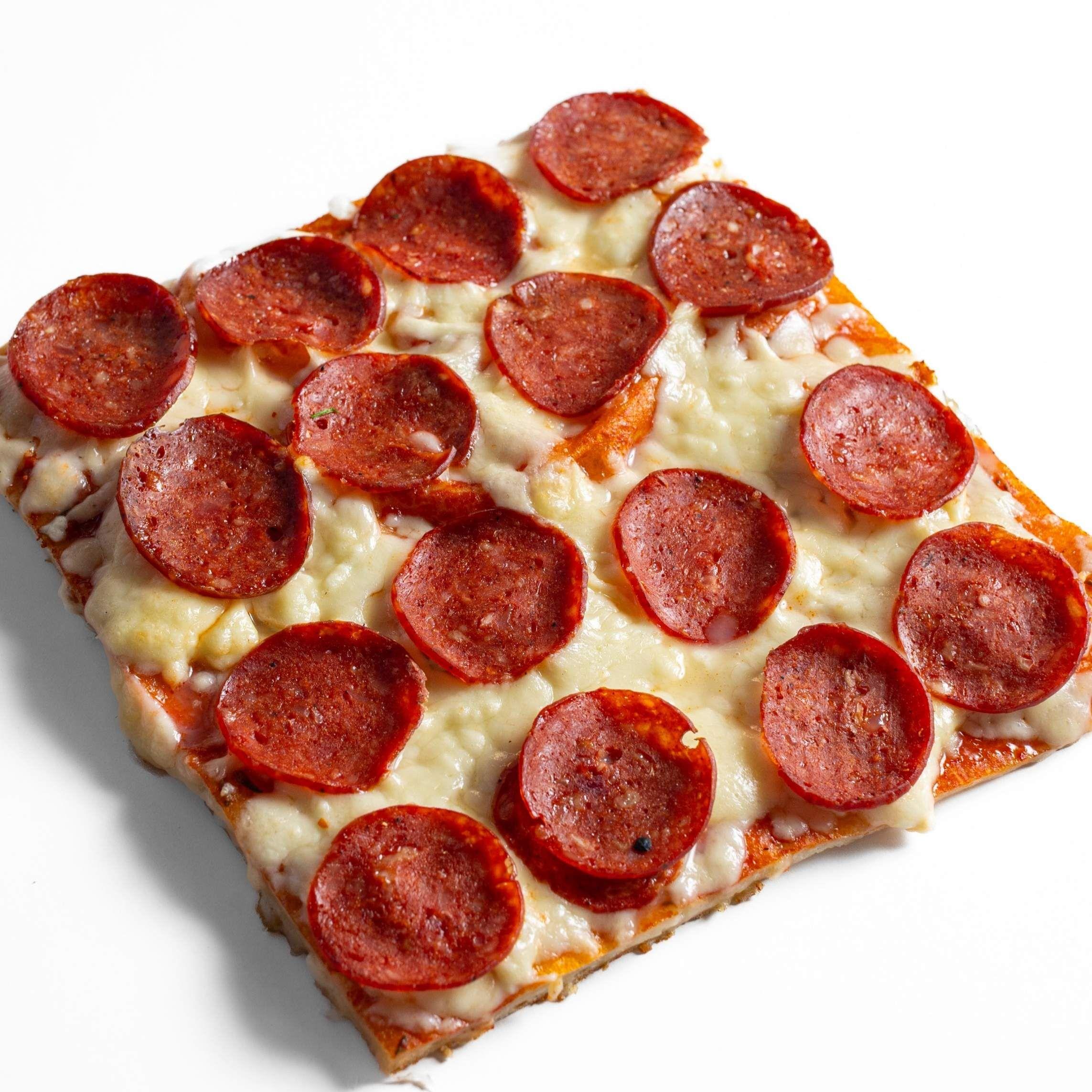 1/2 Plateau Pizza Pepperoni