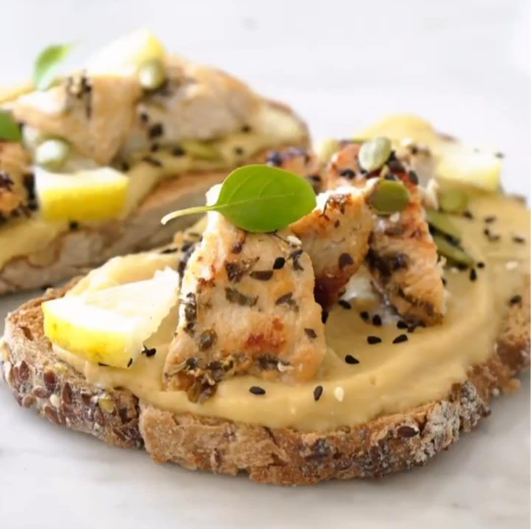 Houmous & Chicken