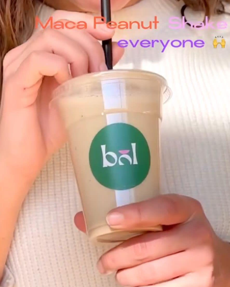 Maca Peanut Shake