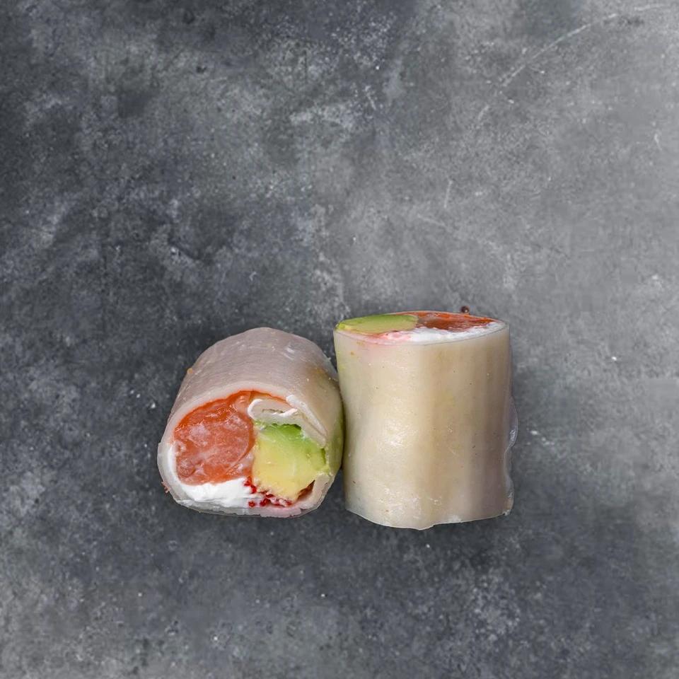 Spring Roll Saumon Cheese
