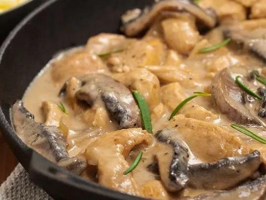 Mqila huitres XL sauce blanche