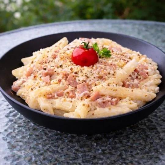 Penne Carbonara