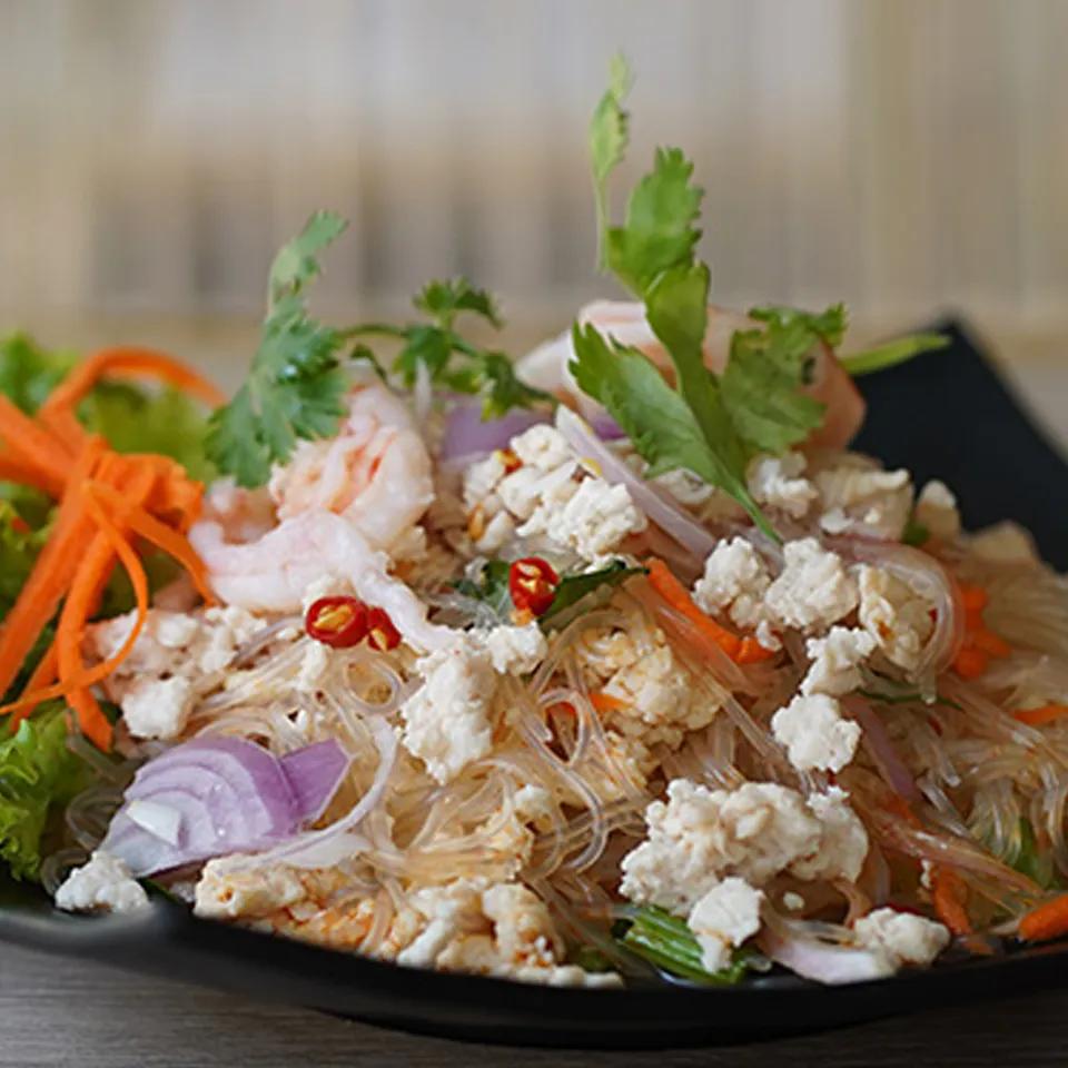 Yum makhaue ยำมะเขือ