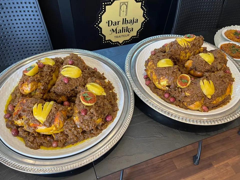 2 poulet entier daghmira carotte pomme de terre sauté. جوج دجاجات بالدغميرة