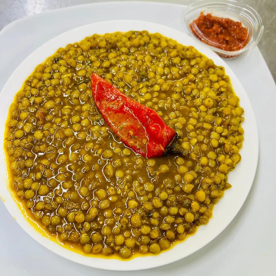 Plat lentilles. العدس