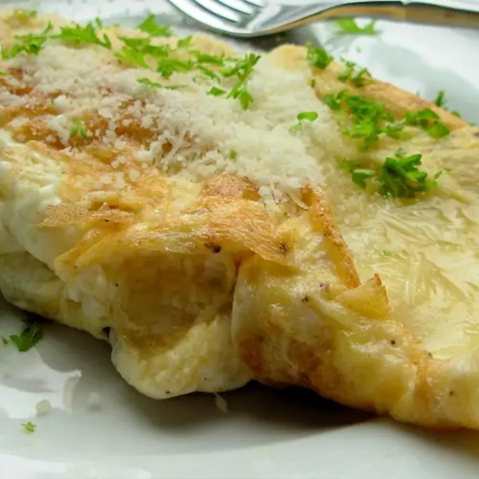 Omelette Fromage Luncheon