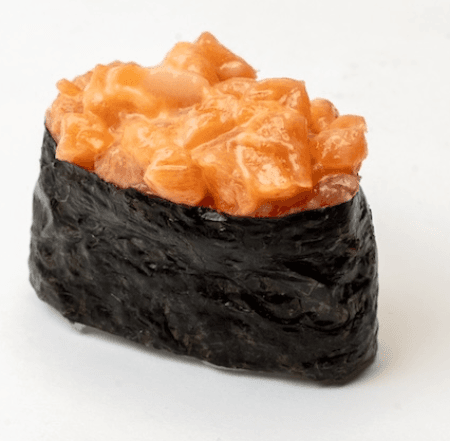 GunKan Maki Tartare de saumon spicy