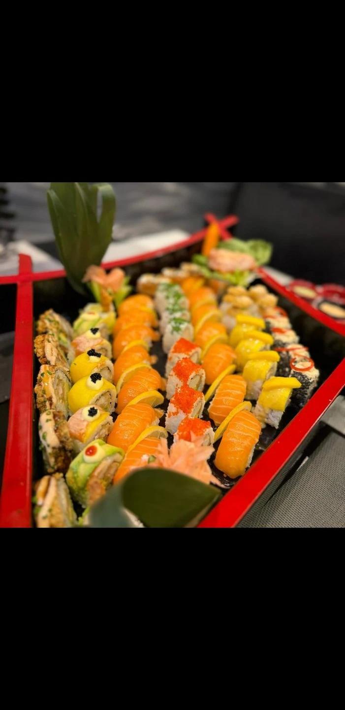Sushi Box 16Pc