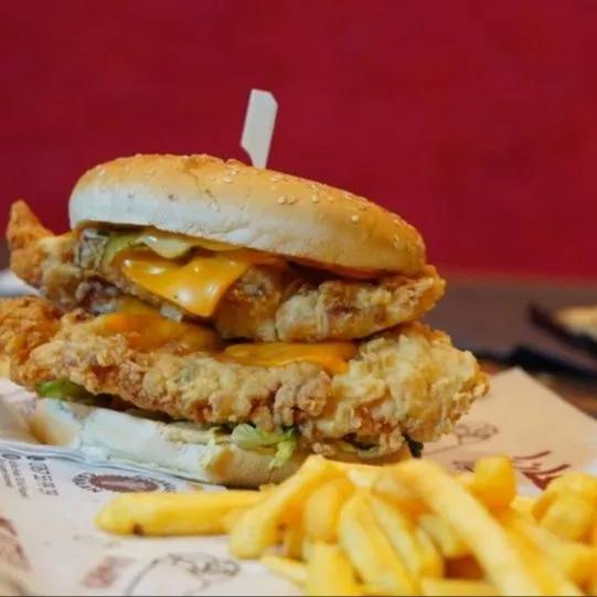 Chicken Burger Triple