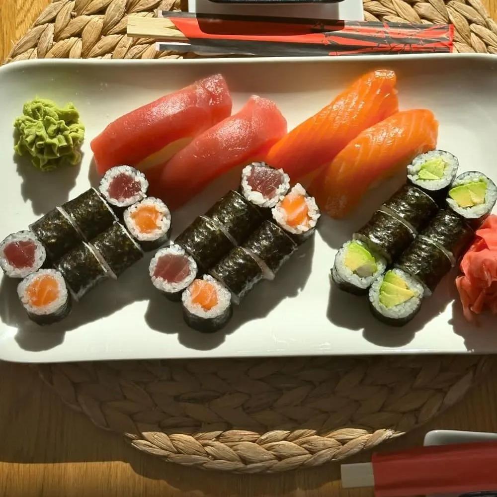 Sushi mak 28 pieces