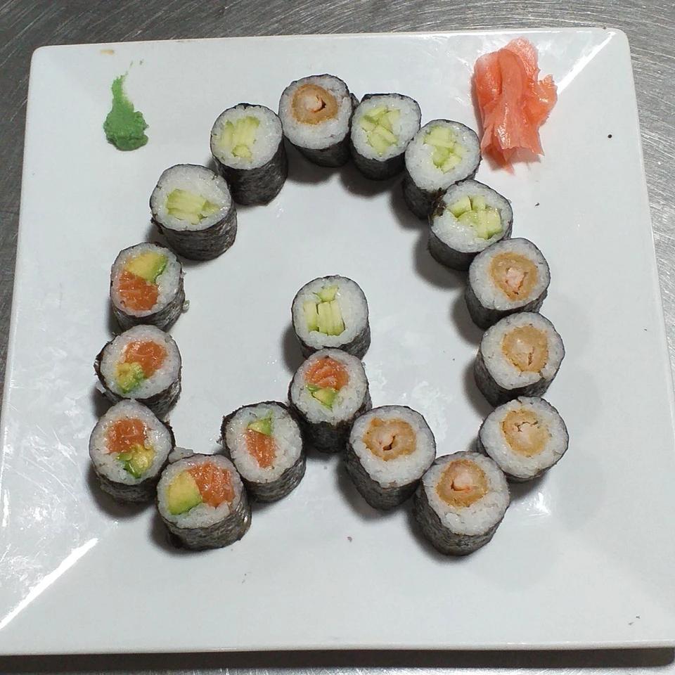 18 Pcs Assortiment Maki