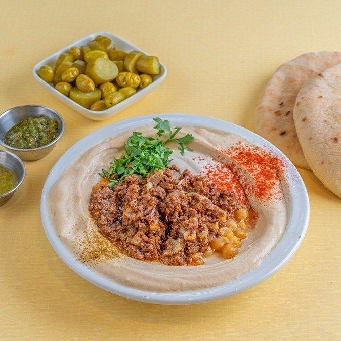 Plat Hummus