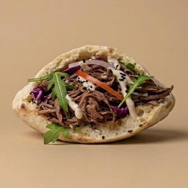 Melted beef pita
