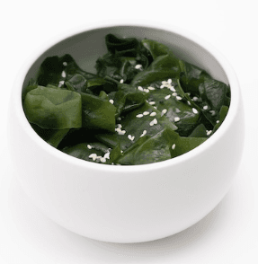 Salade d'algues wakame
