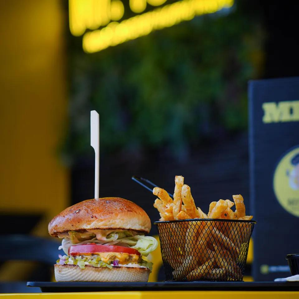 Cheeseburger