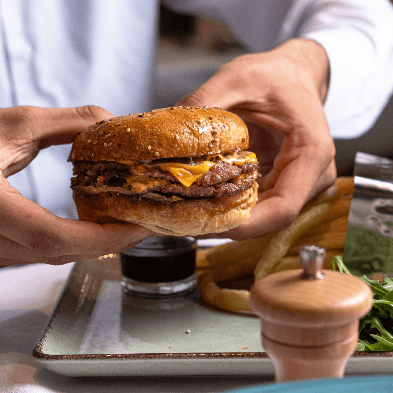 Double Cheeseburger