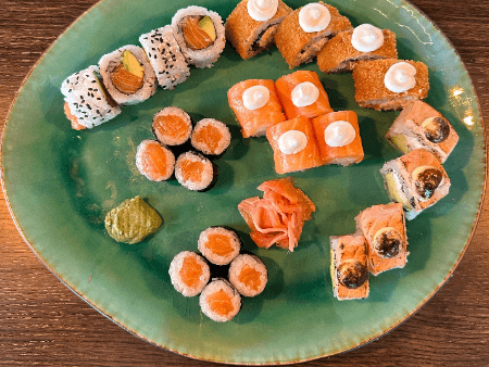Salmon Signature Box 24P