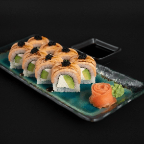 Nipon Roll