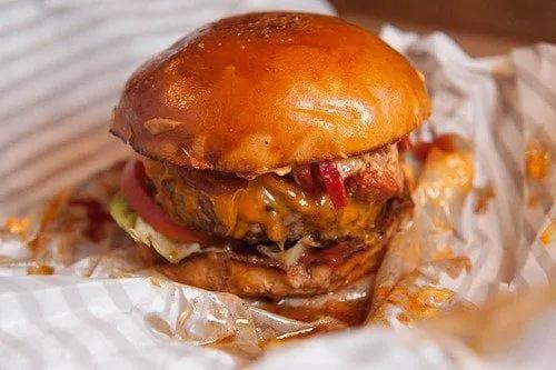 Smoky Robinson ( Beef Burger )
