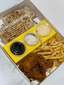 LUNCH SNAP BOX