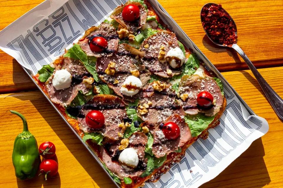 Pizza Bresaola - 1/2 Plateau