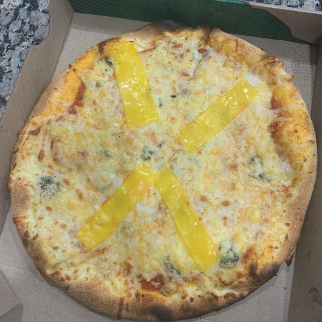 Pizza 4 Fromages