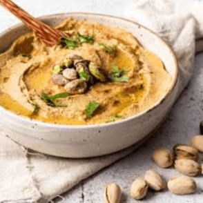 Hummus with Pistachio