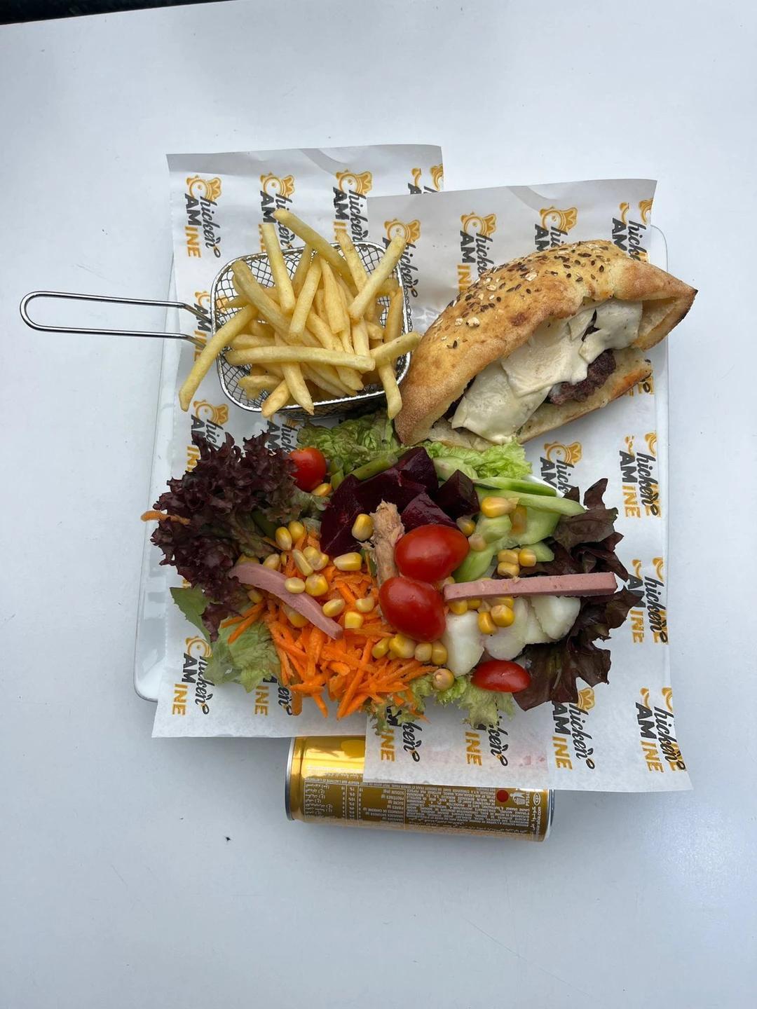 Plat Sandwich Amine