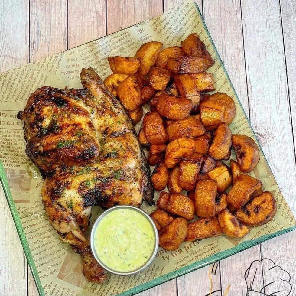 Poulet braisé aux allocos