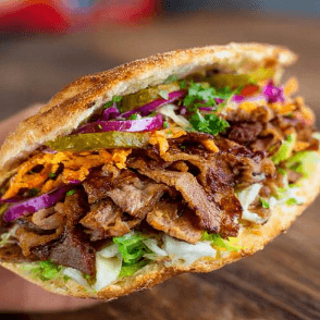 Sandwich Kababe Saucisse