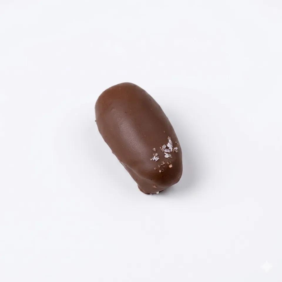 Dattes Fourrées au  Caramel Beurre Salé Enrobées de Chocolat au Lait