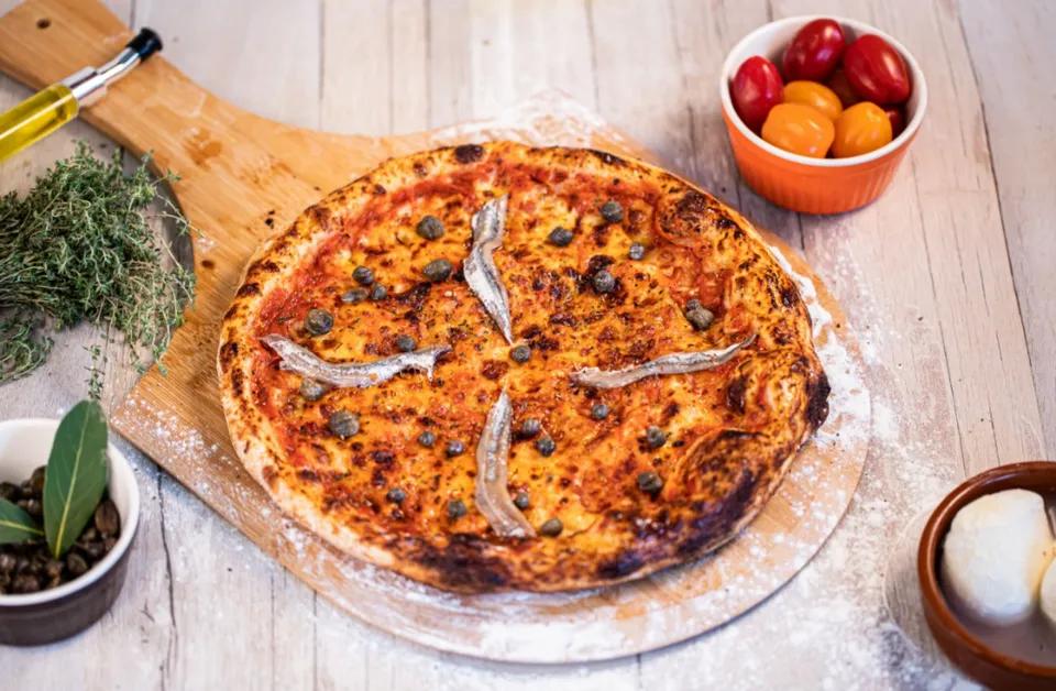 Pizza Napoli
