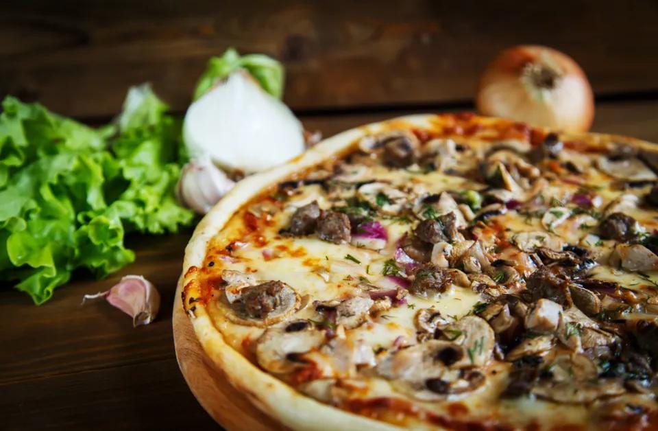Pizza Charcuterie