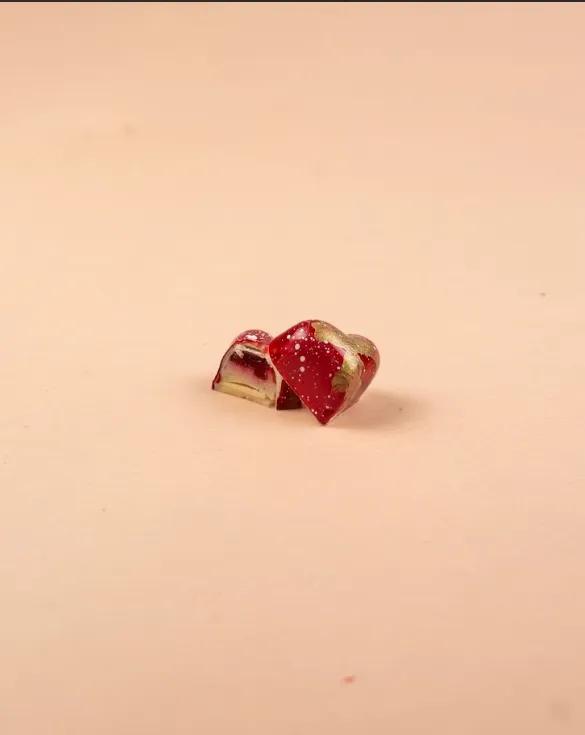 Chocolat blanc gel framboise ganache vanille