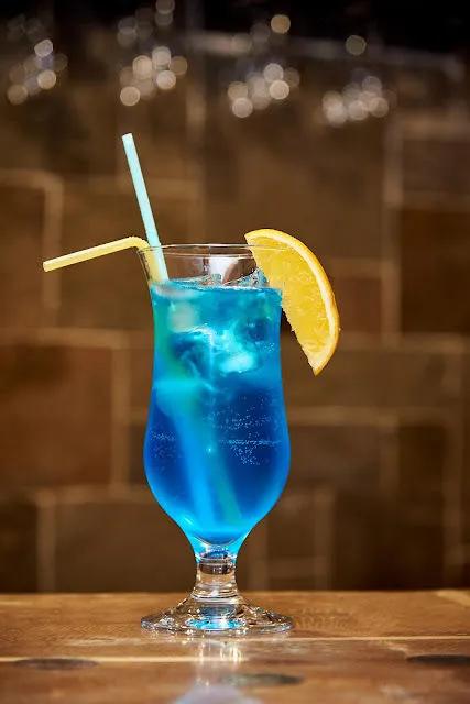 Cocktail Bleu Land
