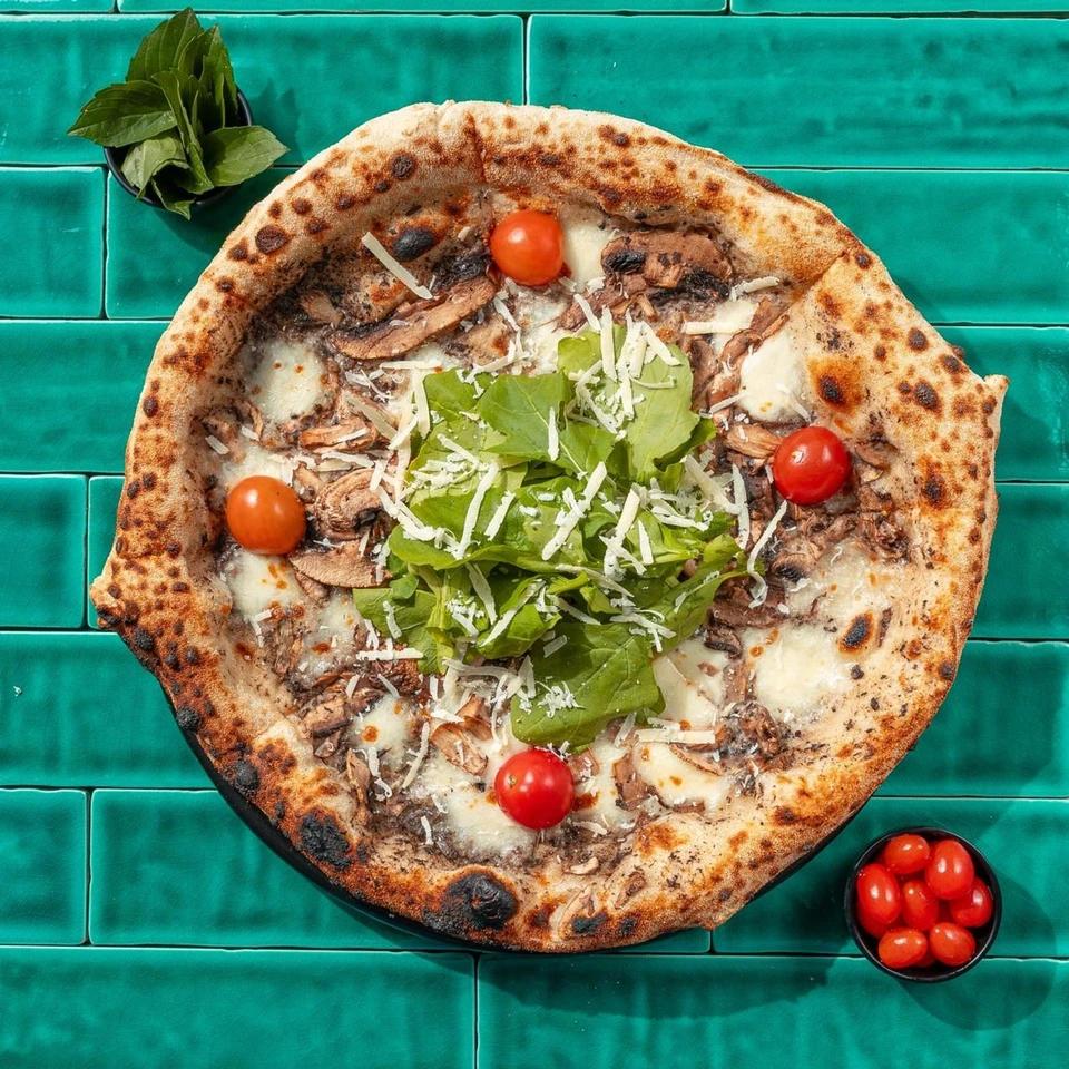 Pizza Tartuffo