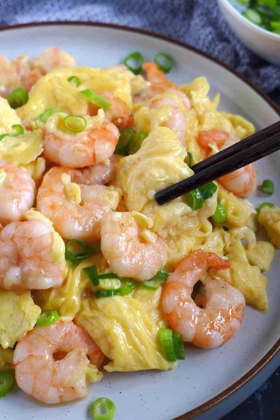 Œufs aux Crevettes