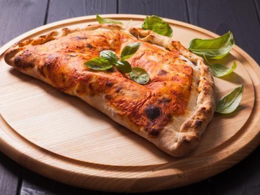 Pizza Calzone