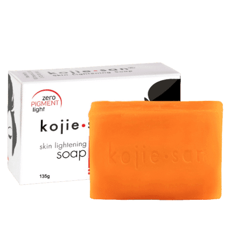 Kojie San Savon Unifiant Anti Taches Tous Les Types De Peaux 135G
