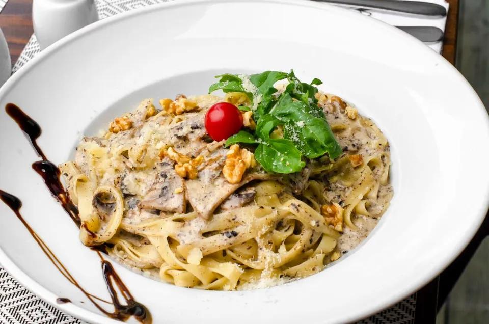 Tagliatelle Mare E Monte Al Tartufo