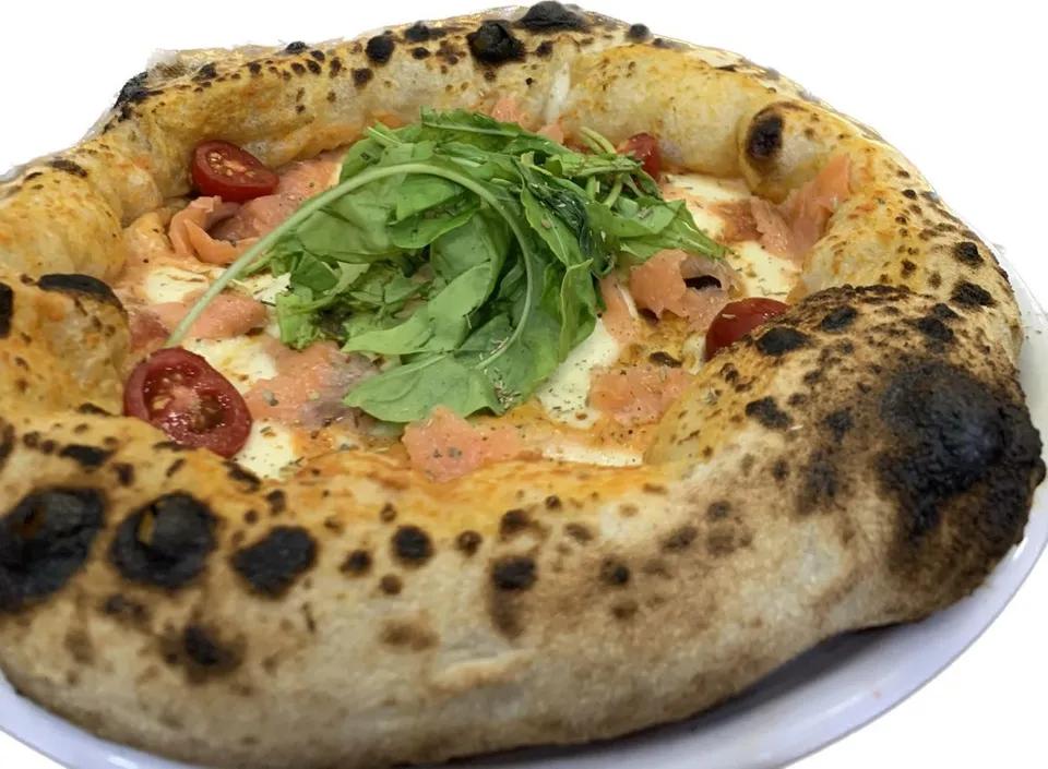 Pizza Salmone